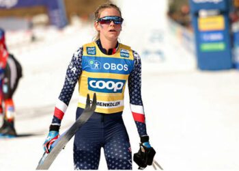 Олімпійська чемпіонка зламала палець, вдарившись об кут дивану