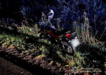 Під Шосткою мотоцикліст збив 70-річного пішохода