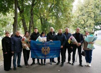 Роменська громада зустріла своїх Героїв: після тривалого полону додому повернулися Богдан Шокота та Євгеній Бадива