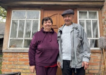 “У будинку вже жили білки”. Подружжя переселенців облаштовується у селі на Конотопщині