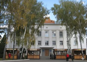 У центрі Ромен встановлять нові МАФи