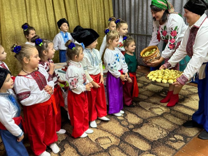 У Конотопі до Дня вареників відбулася благодійна акція