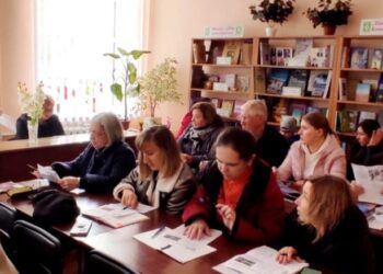 У Конотопі тривають безкоштовні заняття з англійської в бібліотеці