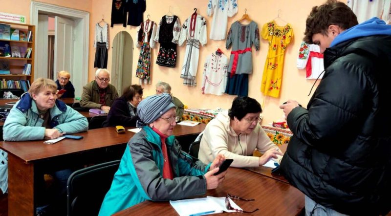 У Конотопі триває безкоштовний курс з основ цифрової грамотності