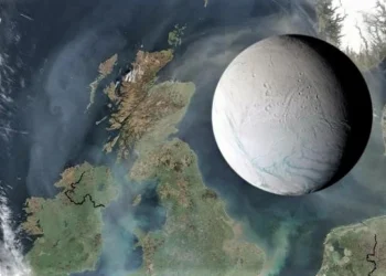 У NASA знайшли нові докази, що супутник Сатурна Енцелад може підтримувати життя