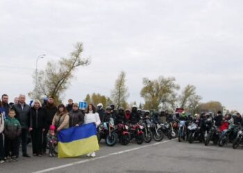 У Ромнах відбувся мотопробіг на честь Захисників України