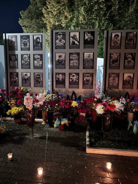 У Ромнах вшанували пам’ять загиблих захисників свічками пам’яті