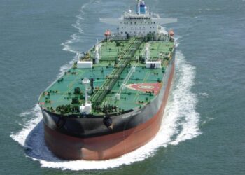 В ЄС придумали новий інструмент боротьби з “тіньовим флотом” танкерів Росії