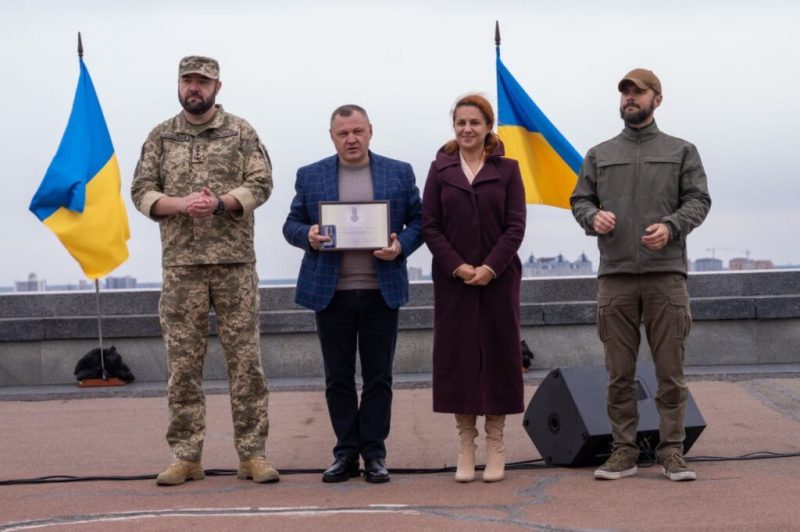 Ветерани Конотопщини отримали державні нагороди до Дня захисників та захисниць України