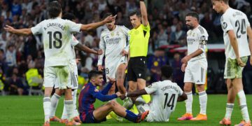 ВІДЕО. За що Педрі отримав червону на 90+10 хвилині матчу Реал – Барселона