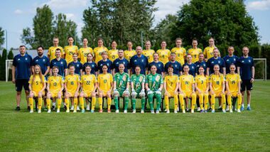 ВІДЕО. Жіноча збірна України розпочала цикл тренувань перед матчами