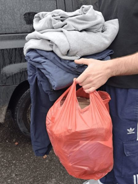 У Сумах зібрали та передали пораненим військовим теплий одяг