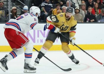 Зіркові перемоги НХЛ: Вегас розібрався з Рейнджерс