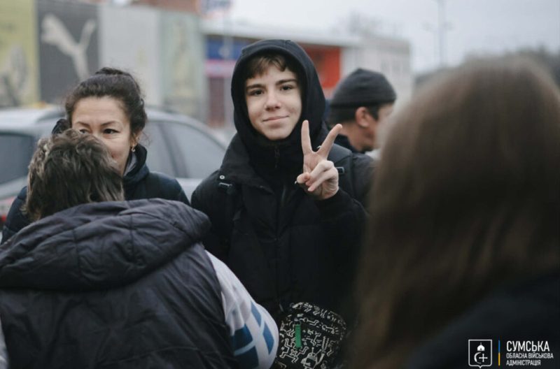 20 дітей із Сумщини вирушили на двотижневий відпочинок до В’єтнаму + Фото