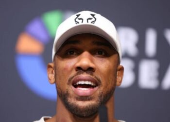 Стало відомо ім’я потенційного суперника Джошуа до бою з Джейком Полом