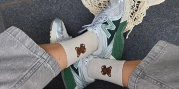 купити шкарпетки оптом voyage