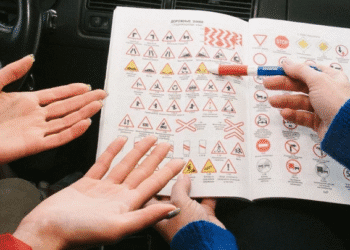 В Україні перестали видавати документи про закінчення автошкіл — що пропонують натомість