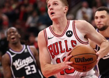 Чикаго Буллз вперше з епохи Майкла Джордана стартували з п’яти перемог поспіль у сезоні НБА