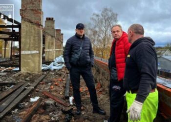 У Сумах пошкоджені війною будинки не повинні нести загрози мешканцям, – Сергій Кривошеєнко