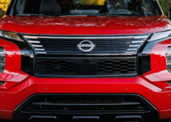 Інший Rogue: новий кросовер Nissan на базі Mitsubishi показали в деталях