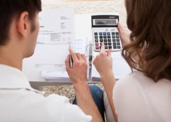 Боржники не зможуть продати авто та нерухомість: Рада підтримала важливий законопроєкт