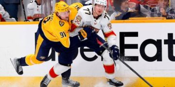 НХЛ: Вегас зазнає фіаско, Флорида долає Нешвілл