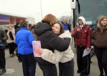 Діти із Шосткинського району вирушили на відпочинок до Македонії