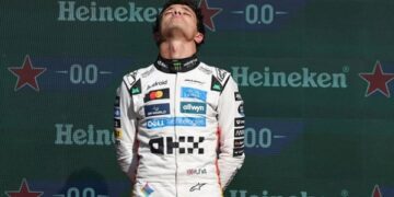 Норріс стає в один ряд із Шумахером