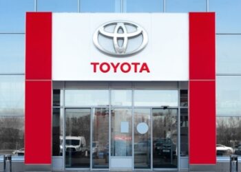 Toyota відкликає понад мільйон автомобілей