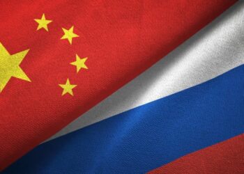 Головний союзник “общипує” Росію і завищує ціни на товари подвійного призначення, – FT