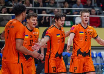 Кажани з камбеком здолали конкурента за плей-оф і перервали серію поразок