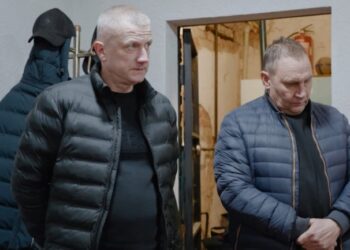 На засіданні виконкому затвердили місця продажу ялинок та підняли тарифи на вивіз сміття + Відео