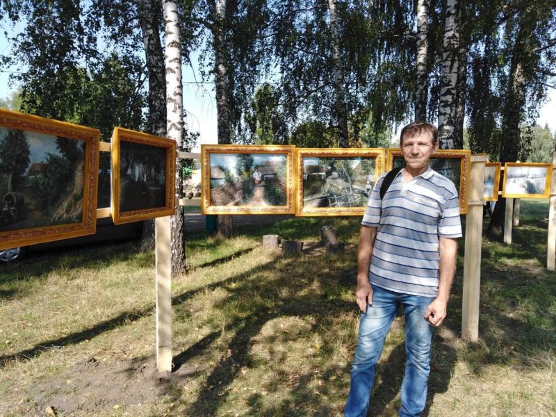 Першим учасником флешмобу «Мистецтво в мені 2025» став художник-аматор із Коровинець