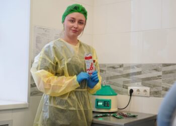 ПЛАЗМОТЕРАПІЯ ЯСЕН – ІННОВАЦІЙНА ПОСЛУГА, ЯКА ДОСТУПНА ДЛЯ МЕШКАНЦІВ ОХТИРСЬКОЇ ГРОМАДИ