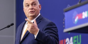 США звільнили Угорщину від санкцій щодо російської нафти і газу, – Орбан