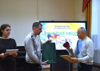 У Конотопі відкрилась персональна виставка Володимира Харакоза