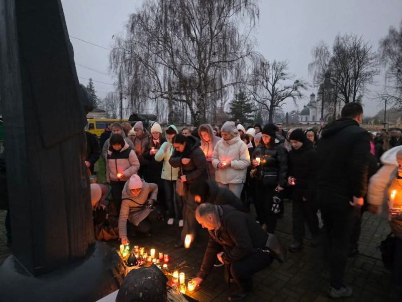 У Роменській громаді вшанували пам’ять жертв Голодомору