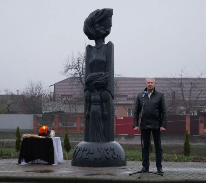 У Роменській громаді вшанували пам’ять жертв Голодомору