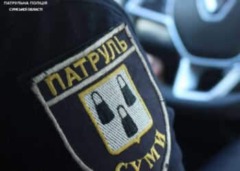 У Сумах п’яного водія видали вимкнені фари (ВІДЕО)