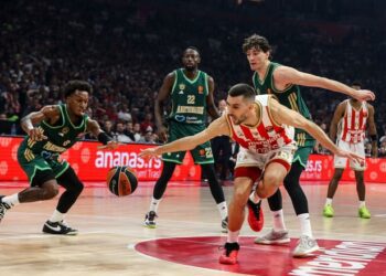 ВІДЕО. Црвена Звезда розтрощила в домашньому матчі Панатінаїкос