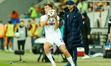 ВІДЕО. Фани Динамо провели нецензурну розмову з винним в останньому фіаско