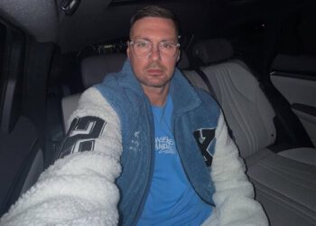 ВІДЕО. Мілевський показав, як переживає відключення світла. Як і всі