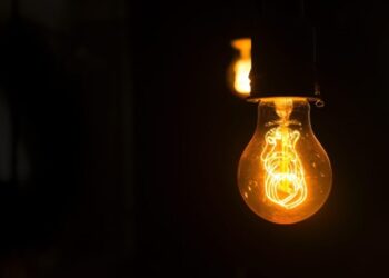 Відключення світла на Сумщині: енергетики пояснюють про застосування графіків + Відео