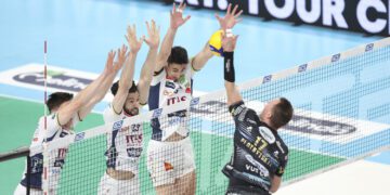 Втрата лідерства. Плотницький та Перуджа знову зазнали поразки в Італії