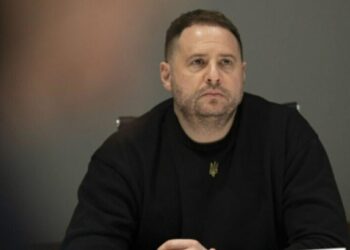 Зеленський готовий зустрітись з Трампом 27 листопада, щоб завершити угоду, – глава ОП