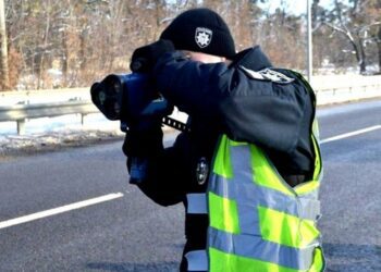 Поліції дозволили тримати TruCam у руках: остаточне судове рішення