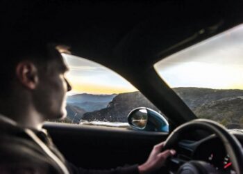 Патрульний попередив: коли їзда на кросовері стає найнебезпечнішою