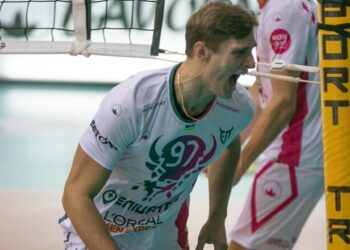 4-й тур Суперліги. Перемоги Епіцентр-Подолян і МХП-Ладижина