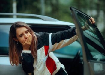 Несподіваний побічний ефект електрокарів: нова «хвороба пасажирів»