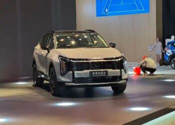 З’явилися перші реальні фото рестайлингового Kia Sportage 2026 – ось як він виглядає